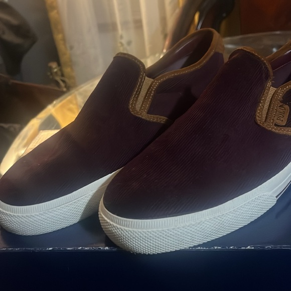 Polo Ralph Lauren size 13 great condition closet clean out sale. - Picture 2 of 12